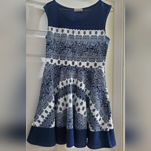 Kmc USA Blue and White Patterned Dress